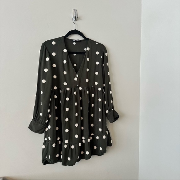 Zara Long Sleeve Polka Dot Appliqué Mini Dress (Size: Medium) - Picture 5 of 10